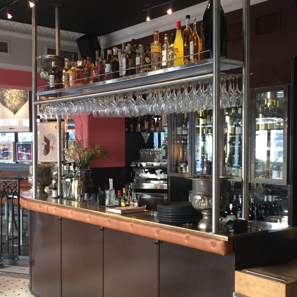 bistro glasrack bar